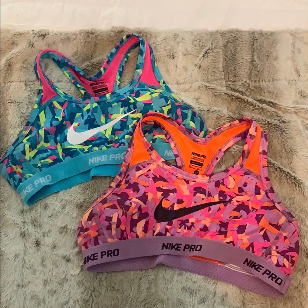Girls 2 nike sports bras